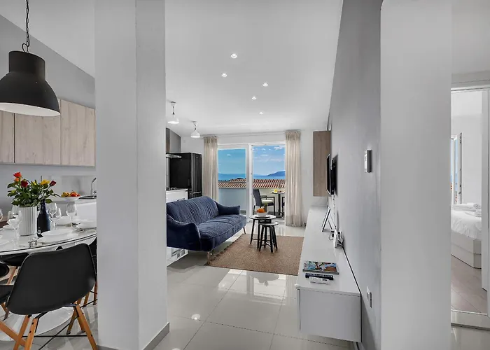 Apartment Blue Dream