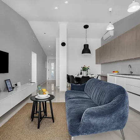 Apartment Blue Dream