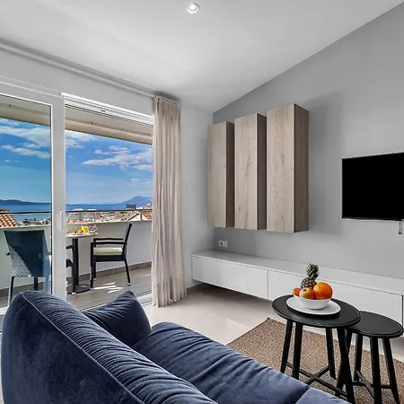 Blue Dream * Makarska