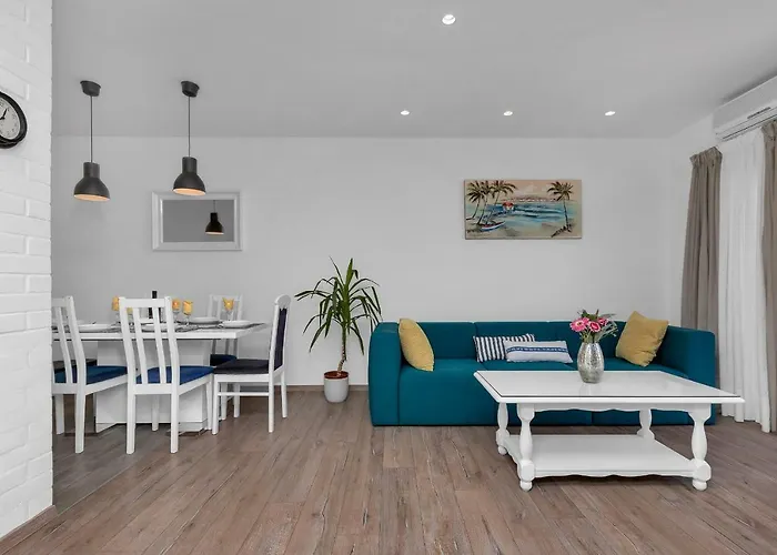 Apartment Blue Dream *